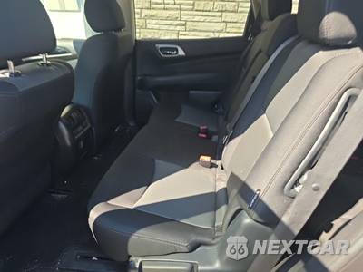 2018 Nissan Pathfinder SV - zdjęcie 16 z 21 - miniatura