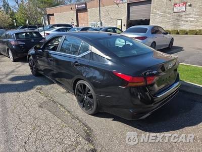 2020 Nissan Altima SR - zdjęcie 6 z 21 - miniatura