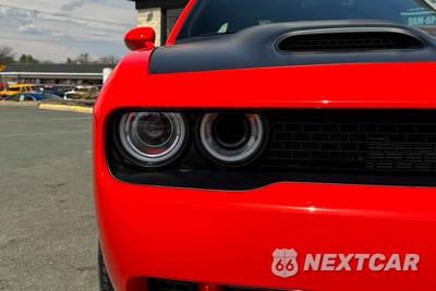 2023 Dodge Challenger SRT Hellcat Jailbreak - zdjęcie 14 z 60 - miniatura