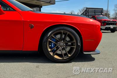 2023 Dodge Challenger SRT Hellcat Jailbreak - zdjęcie 23 z 60 - miniatura