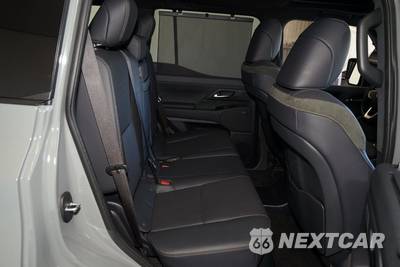 2024 Lexus GX 550 Overtrail+ - zdjęcie 23 z 37 - miniatura