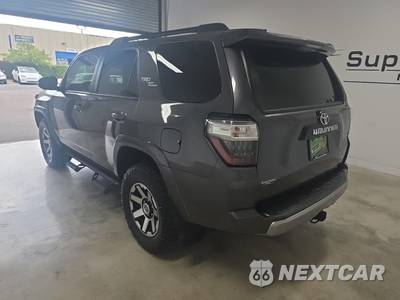 2020 Toyota 4Runner TRD Off-Road Premium - zdjęcie 6 z 36 - miniatura