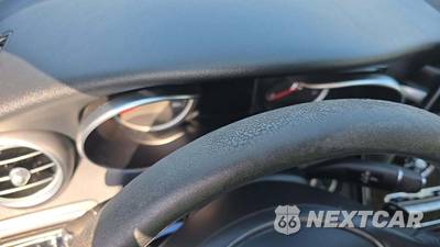 2018 Mercedes-Benz C 300 4MATIC Sedan - zdjęcie 22 z 23 - miniatura