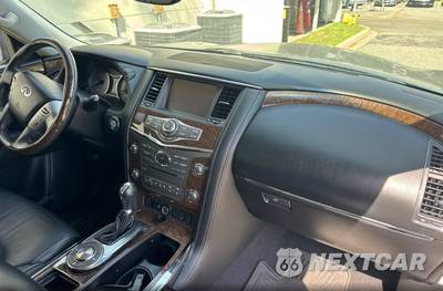 2015 INFINITI QX80 - zdjęcie 11 z 38 - miniatura