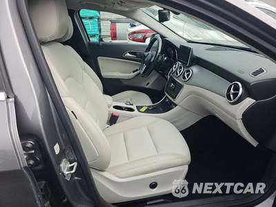 2015 Mercedes-Benz GLA 250 4MATIC - zdjęcie 8 z 35 - miniatura