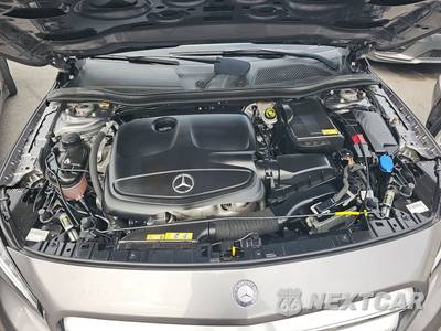 2015 Mercedes-Benz GLA 250 4MATIC - zdjęcie 16 z 35 - miniatura