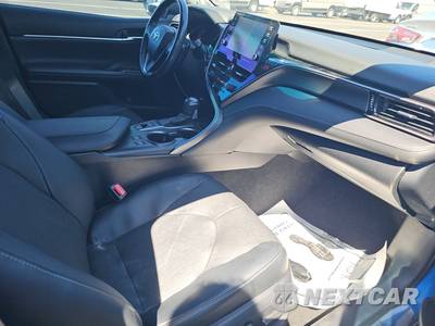 2020 Toyota Camry XSE - zdjęcie 8 z 25 - miniatura