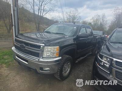 2011 Chevrolet Silverado 2500HD LT Crew Cab Medium Bed 1LT