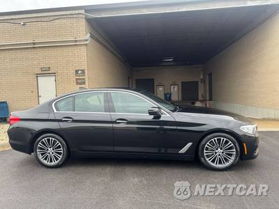 2017 BMW 5 Series Sedan 530i - zdjęcie 4 z 28 - miniatura