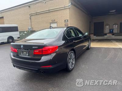 2017 BMW 5 Series Sedan 530i - zdjęcie 8 z 28 - miniatura