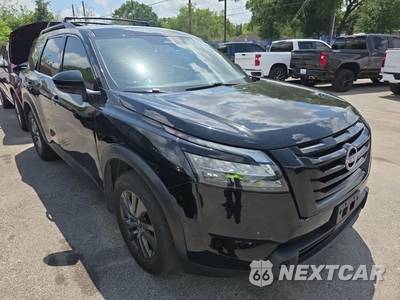 2024 Nissan Pathfinder SV - zdjęcie 3 z 23 - miniatura