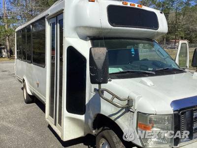 2013 Ford Super Duty E-450 Cutaway DRW - zdjęcie 2 z 8 - miniatura
