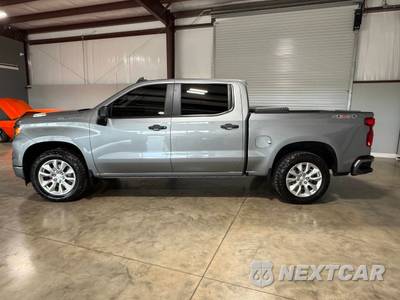 2023 Chevrolet Silverado 1500 Custom Crew Cab Short Bed 1CX - zdjęcie 3 z 21 - miniatura