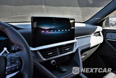 2025 Ford Explorer ST-Line - zdjęcie 11 z 23 - miniatura