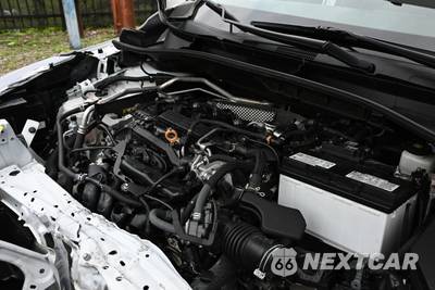 2022 Toyota Corolla Cross LE - zdjęcie 19 z 20 - miniatura