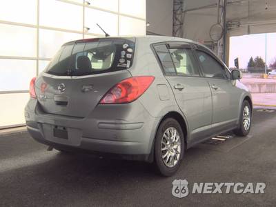 2011 Nissan Versa 1.8 S Hatchback - zdjęcie 4 z 22 - miniatura