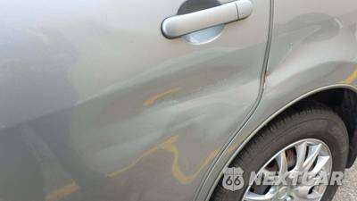 2011 Nissan Versa 1.8 S Hatchback - zdjęcie 19 z 22 - miniatura