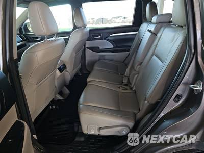 2017 Toyota Highlander XLE - zdjęcie 13 z 21 - miniatura