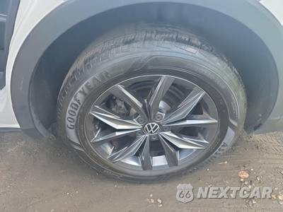 2022 Volkswagen Tiguan SE - zdjęcie 11 z 21 - miniatura