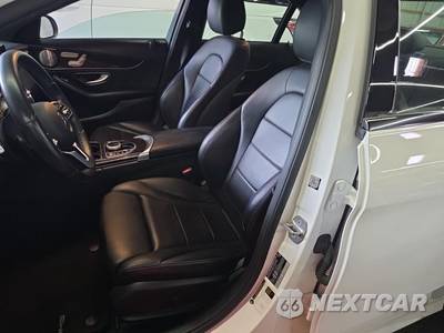 2019 Mercedes-Benz C 300 4MATIC Sedan - zdjęcie 17 z 24 - miniatura