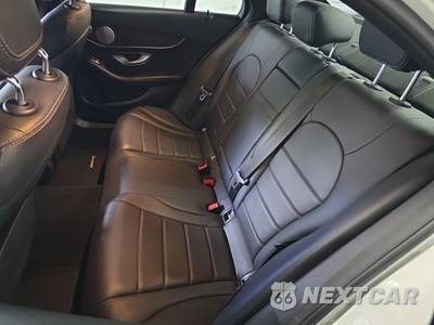 2019 Mercedes-Benz C 300 4MATIC Sedan - zdjęcie 10 z 24 - miniatura