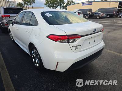 2025 Toyota Corolla Hybrid LE Sedan - zdjęcie 6 z 18 - miniatura