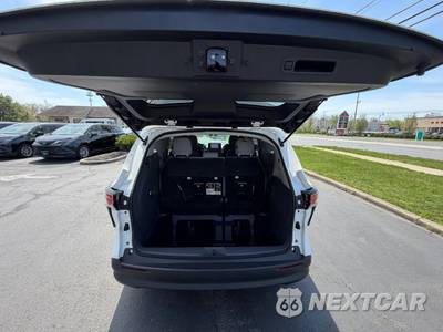 2021 Toyota Sienna LE 8-Passenger 120.5" WB - zdjęcie 26 z 55 - miniatura