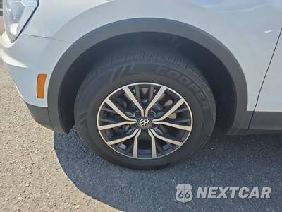 2019 Volkswagen Tiguan SE - zdjęcie 8 z 22 - miniatura