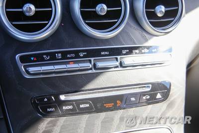 2018 Mercedes-Benz GLC 300 4MATIC - zdjęcie 29 z 42 - miniatura