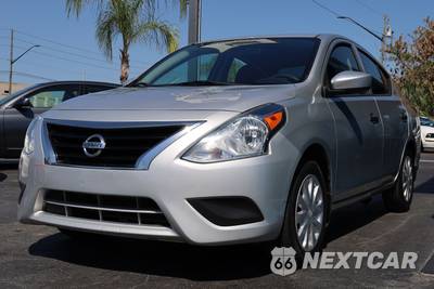 2018 Nissan Versa Sedan S Plus - zdjęcie 2 z 14 - miniatura