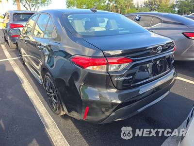 2022 Toyota Corolla LE Sedan - zdjęcie 6 z 18 - miniatura
