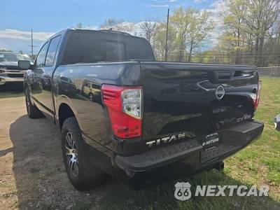 2024 Nissan TITAN SV Crew Cab Short Bed - zdjęcie 6 z 21 - miniatura