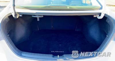 2018 Hyundai Elantra SE - zdjęcie 16 z 27 - miniatura