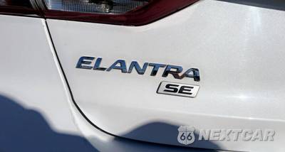 2018 Hyundai Elantra SE - zdjęcie 13 z 27 - miniatura
