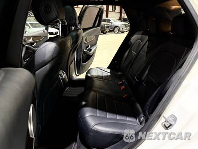 2018 Mercedes-Benz GLC 300 - zdjęcie 17 z 33 - miniatura