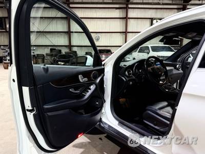 2018 Mercedes-Benz GLC 300 - zdjęcie 12 z 33 - miniatura