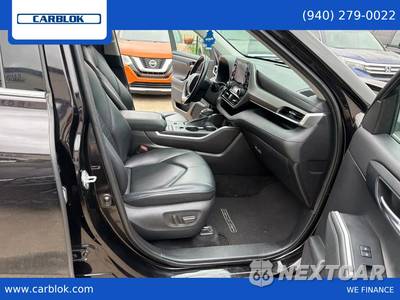 2021 Toyota Highlander XLE - zdjęcie 14 z 23 - miniatura