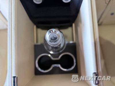 2020 Rolls-Royce Cullinan - zdjęcie 41 z 60 - miniatura