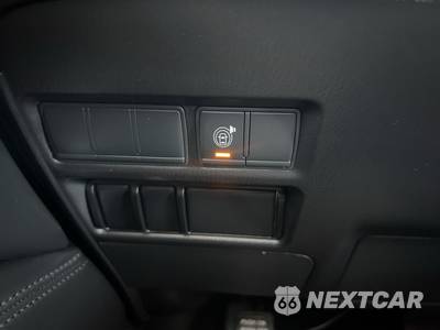 2021 Nissan Armada SV - zdjęcie 33 z 43 - miniatura