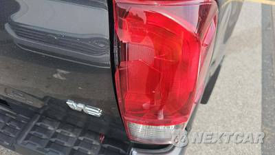 2023 Toyota Tacoma SR Crew Cab Medium Bed - zdjęcie 3 z 4 - miniatura