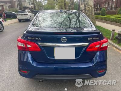 2017 Nissan Sentra SR TURBO - zdjęcie 6 z 23 - miniatura