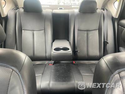 2017 Nissan Sentra SR TURBO - zdjęcie 18 z 23 - miniatura