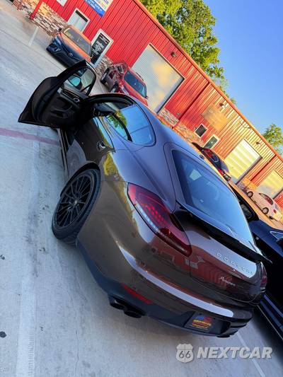 2016 Porsche Panamera GTS - zdjęcie 9 z 23 - miniatura