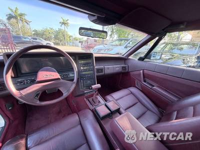 1989 Cadillac Allante - zdjęcie 31 z 61 - miniatura