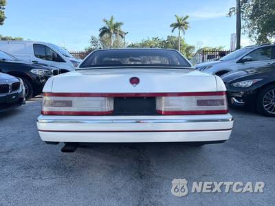 1989 Cadillac Allante - zdjęcie 58 z 61 - miniatura