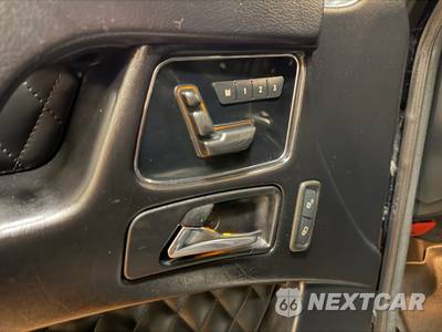 2017 Mercedes-Benz AMG G 65 4MATIC - zdjęcie 29 z 50 - miniatura