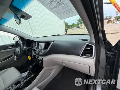 2018 Hyundai Tucson SEL - zdjęcie 40 z 54 - miniatura