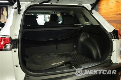 2023 Toyota Corolla Cross XLE - zdjęcie 7 z 32 - miniatura