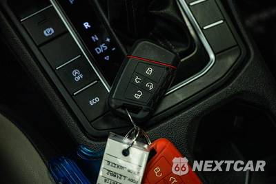 2021 Volkswagen Jetta R-Line - zdjęcie 20 z 27 - miniatura