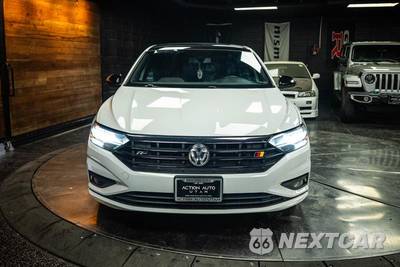 2021 Volkswagen Jetta R-Line - zdjęcie 4 z 27 - miniatura